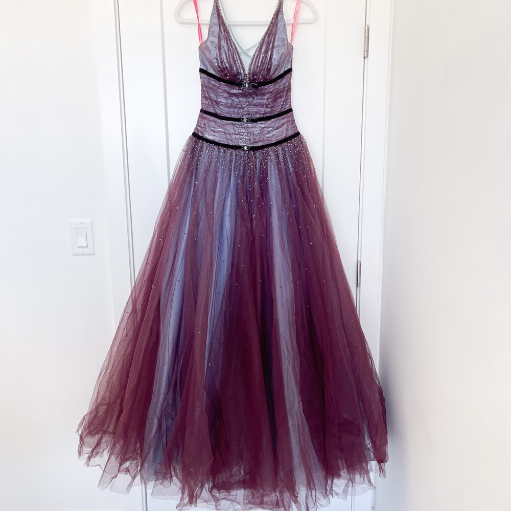 Grad/Prom/Occasion Tulle Dress